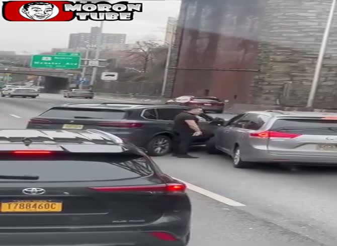 Video :During severe road rage, a man was ran over